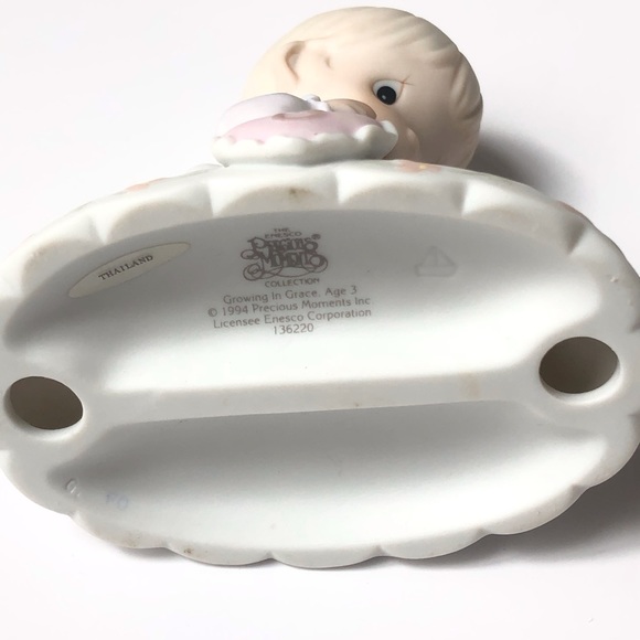 Precious Moments Collection Age 3 - Picture 5 of 5